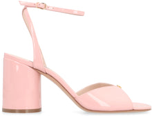 Load image into Gallery viewer, Tiffany Patent leather sandals
