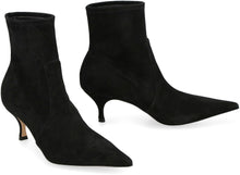 Load image into Gallery viewer, Suede ankle boots
