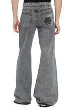 Load image into Gallery viewer, Bootcut jeans
