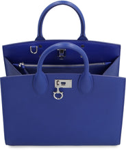 Load image into Gallery viewer, Studio Box leather handbag
