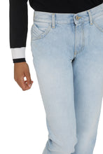 Load image into Gallery viewer, Girlfriend 5-pocket straight-leg jeans
