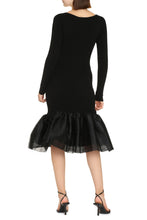 Load image into Gallery viewer, Peplum-hem knitted dress
