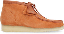 Load image into Gallery viewer, Wallabee suede lace-up shoes
