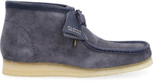 Load image into Gallery viewer, Suede desert boots
