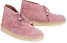 Load image into Gallery viewer, Suede desert boots
