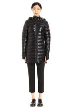 Load image into Gallery viewer, Hybridge Lite long hooded down jacket
