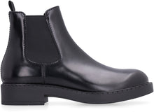Load image into Gallery viewer, Leather Chelsea boots
