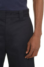 Load image into Gallery viewer, Cotton cargo bermuda shorts
