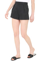 Load image into Gallery viewer, High waist shorts
