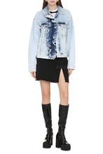 Load image into Gallery viewer, Denim jacket
