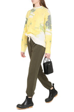 Load image into Gallery viewer, Long sleeve crew-neck sweater
