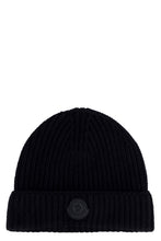 Load image into Gallery viewer, Ribbed knit beanie
