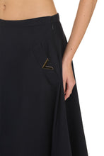 Load image into Gallery viewer, Wool crepe skirt
