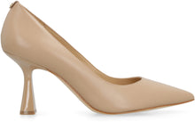 Load image into Gallery viewer, Clara leather pumps
