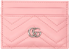 Load image into Gallery viewer, GG Marmont quilted leather card holder
