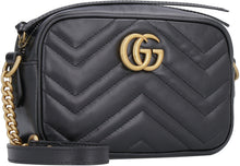 Load image into Gallery viewer, GG Marmont quilted leather shoulder bag

