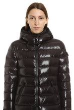 Load image into Gallery viewer, Bady hooded quilted down jacket
