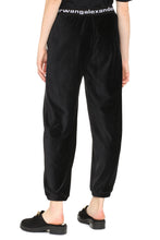 Load image into Gallery viewer, Velvet trousers
