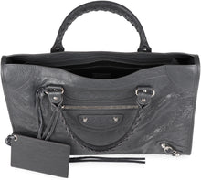 Load image into Gallery viewer, Classic City leather bag
