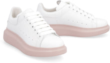 Load image into Gallery viewer, Larry leather sneakers
