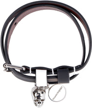 Load image into Gallery viewer, Leather bracelet with medallion and skull
