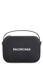 Load image into Gallery viewer, Everyday leather camera bag
