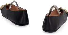 Load image into Gallery viewer, Leather pointy-toe ballet flats
