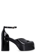 Load image into Gallery viewer, Patent leather pumps
