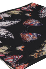 Load image into Gallery viewer, Printed silk scarf
