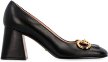 Load image into Gallery viewer, Leather pumps
