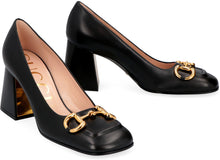 Load image into Gallery viewer, Leather pumps
