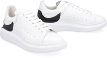 Load image into Gallery viewer, Larry leather sneakers
