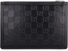 Load image into Gallery viewer, Logo detail flat leather pouch
