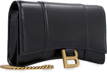 Load image into Gallery viewer, Hourglass leather wallet on chain
