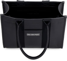 Load image into Gallery viewer, Hardware leather tote
