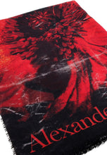 Load image into Gallery viewer, Floral print scarf
