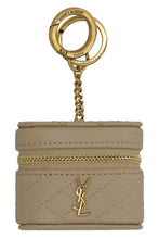 Load image into Gallery viewer, Gaby leather ear phones case
