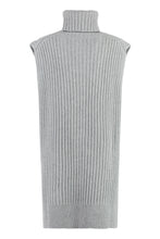 Load image into Gallery viewer, Knitted vest
