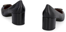 Load image into Gallery viewer, Leather pumps
