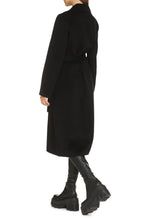 Load image into Gallery viewer, Wool blend coat
