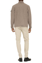 Load image into Gallery viewer, Wool overshirt
