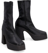 Load image into Gallery viewer, Wedge boots
