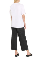 Load image into Gallery viewer, Oversize cotton t-shirt
