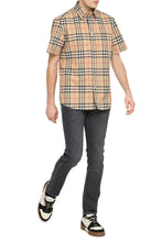 Load image into Gallery viewer, Short sleeves cotton shirt
