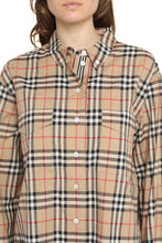 Load image into Gallery viewer, Oversize vintage check motif shirt
