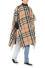 Load image into Gallery viewer, Wool fringed cape
