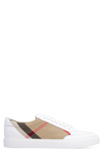 Load image into Gallery viewer, Tartan print sneakers
