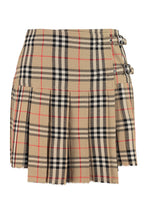 Load image into Gallery viewer, Pleated mini skirt
