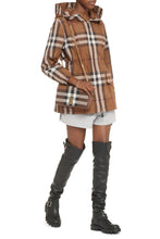 Load image into Gallery viewer, Hooded techno fabric raincoat
