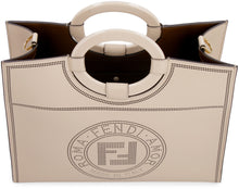 Load image into Gallery viewer, Runaway smooth leather tote bag

